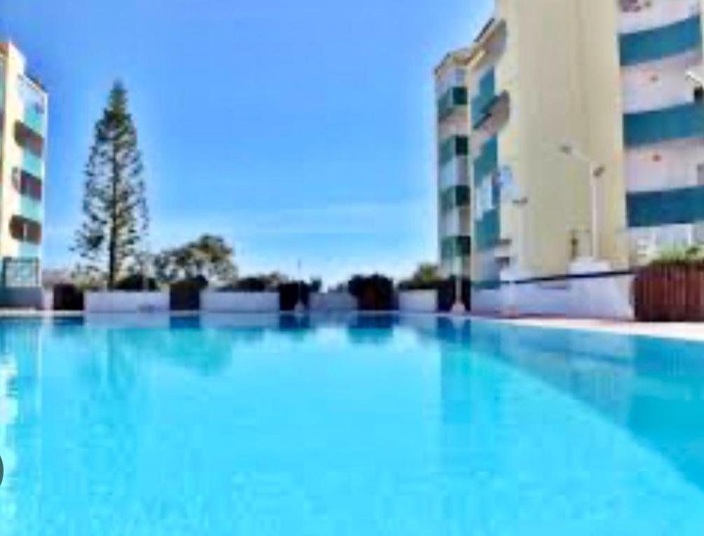 Spacious 1 Bed In Vilamoura, Fast Wifi & Pool Quarteira Eksteriør bilde